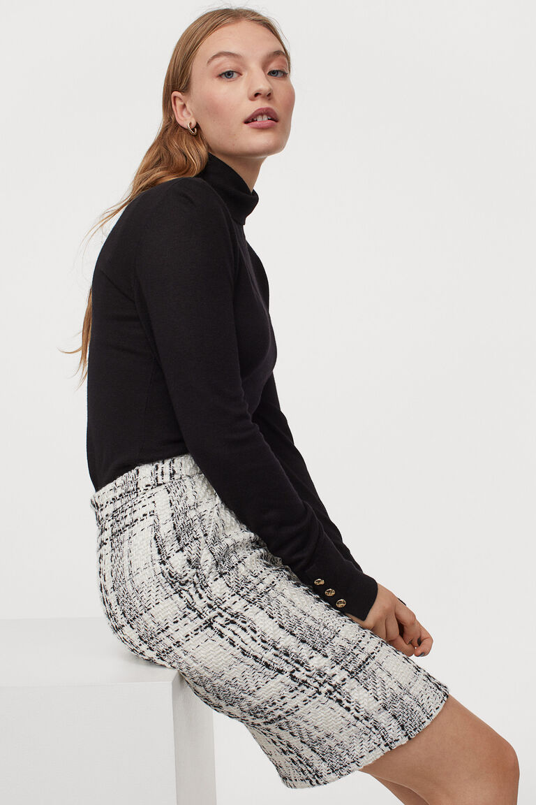 Bouclé skirt