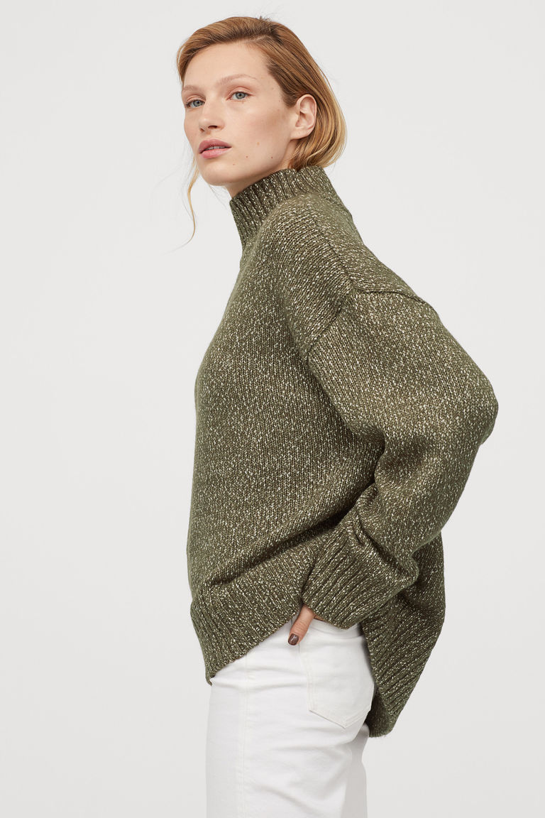 oversized turtleneck jumper