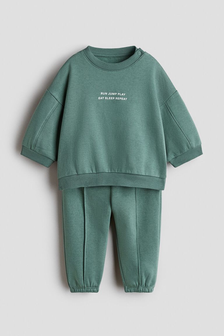 2-piece printed sweatshirt set