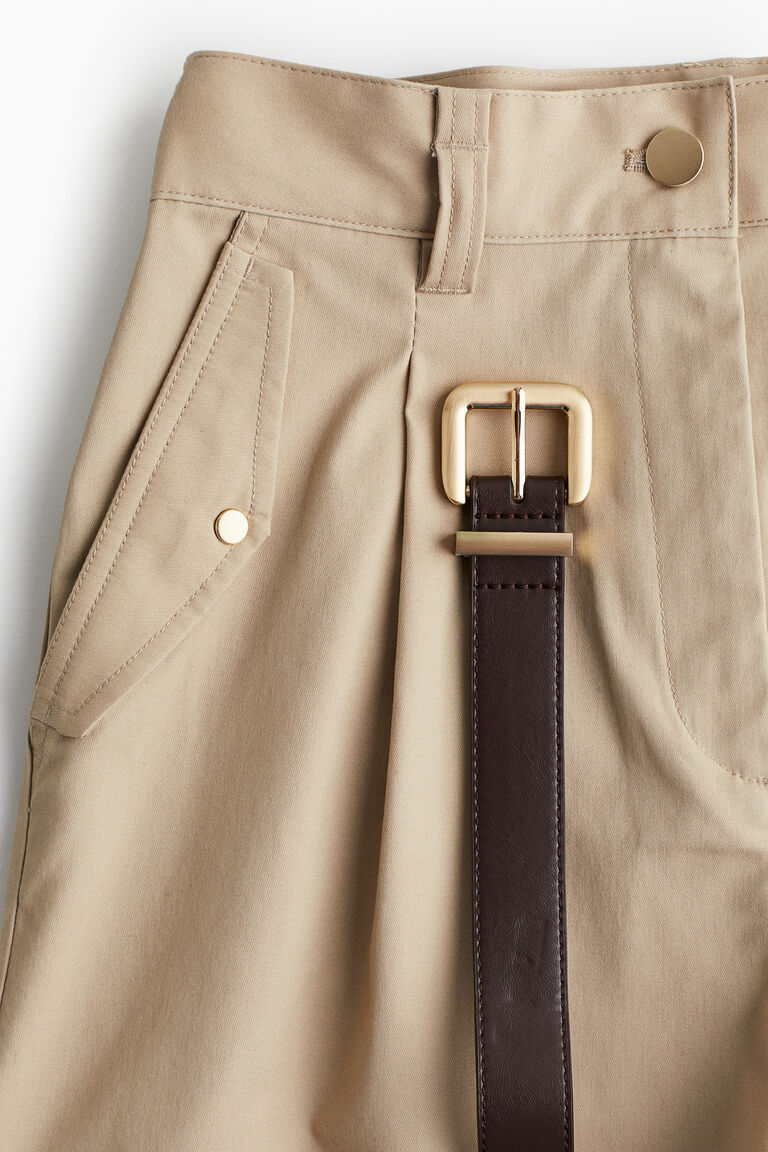 ❁新品❁herlipto Carette Belted Twill Shorts GOURXhkbwAE5AZa.jpg