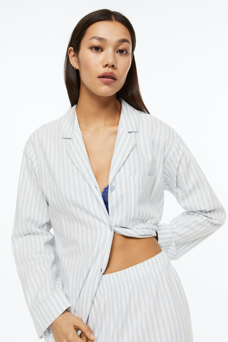 Pyjama shirt and bottoms