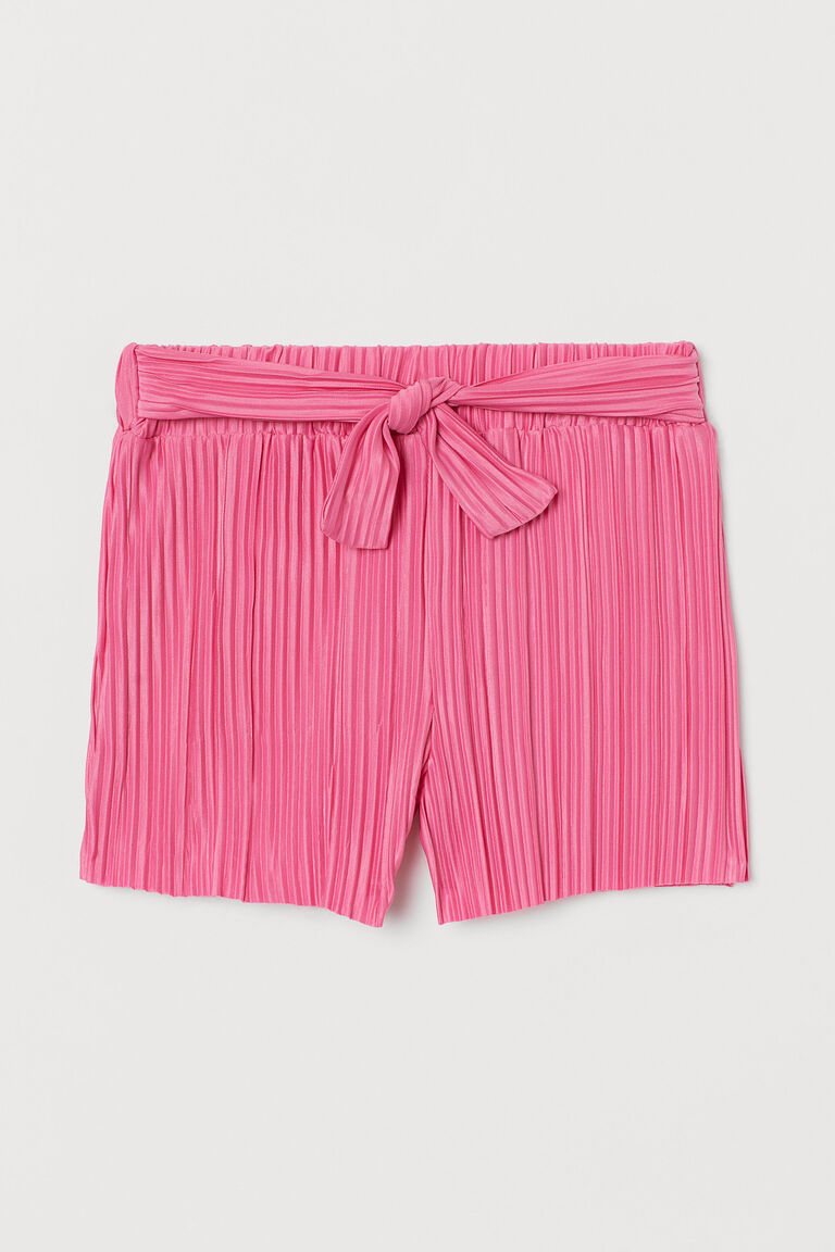 Pleated shorts