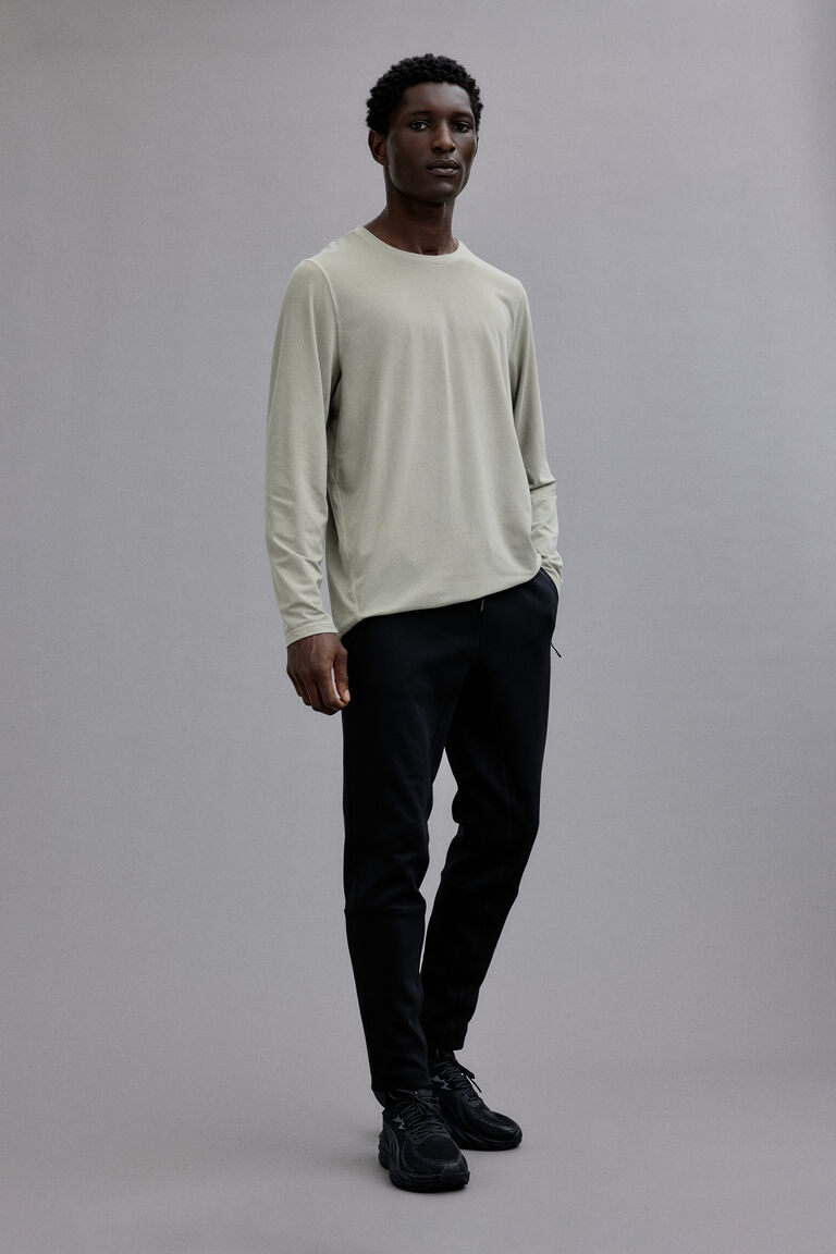 Slim Fit Sports joggers with DryMove™