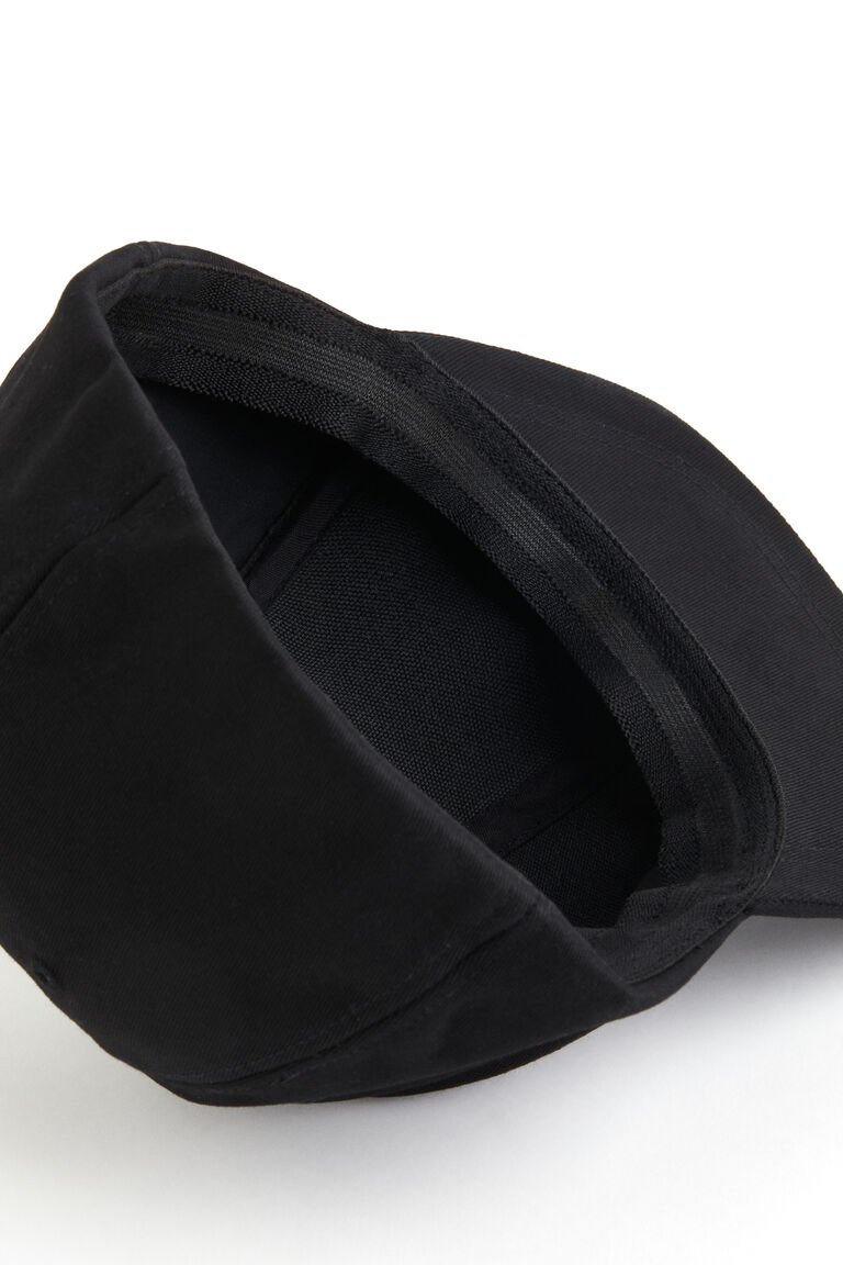 Classic baseball cap