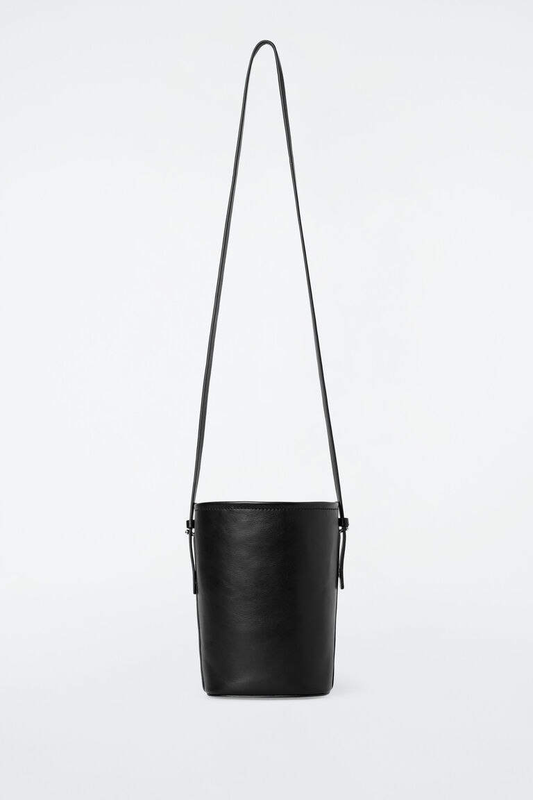 MINI BUCKET BAG - LEATHER