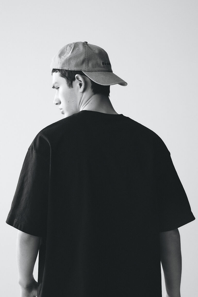 ★2024SS新作★LUV IS TRUE★2PACK HOTFIX BASIC TEE SAINT Mxxxxxx 2Pac T-Shirt | Charcoal | SVD USA