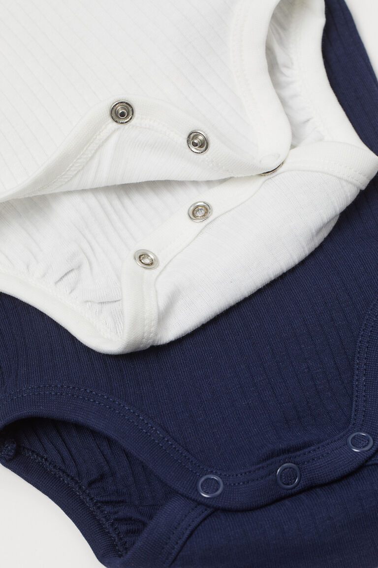 2pack sleeveless bodysuits