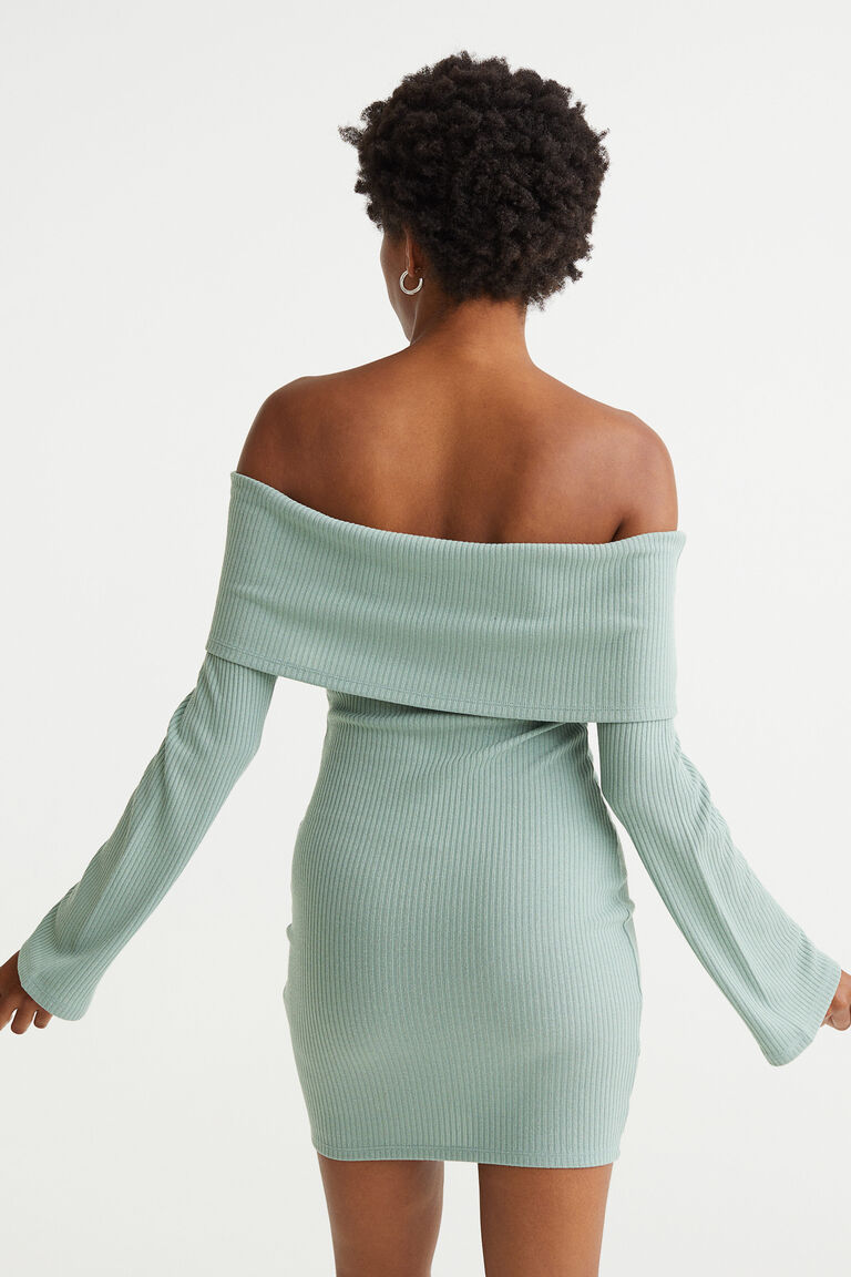 Offtheshoulder ribbed dress