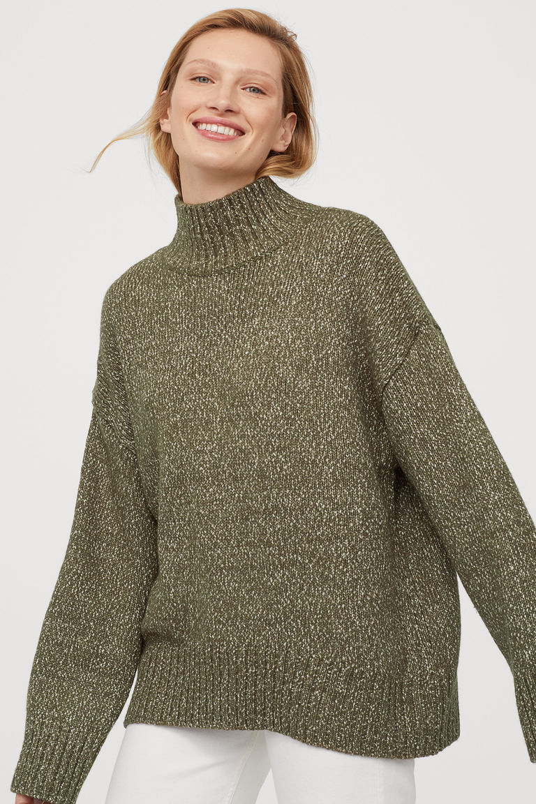 oversized turtleneck jumper