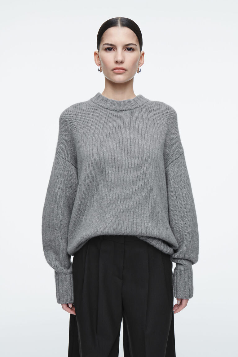 【COOR】韓国人気 ★ Oversized Goat Leather Jumper ★ CHUNKY CASHMERE CREW-NECK JUMPER