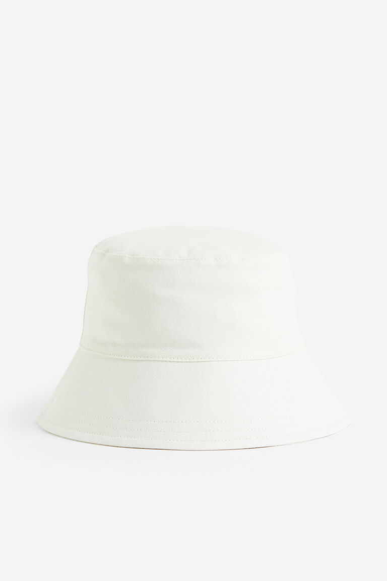 Bucket hat