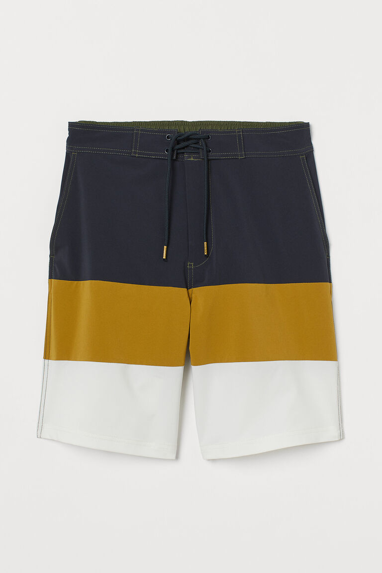 Kneelength swim shorts