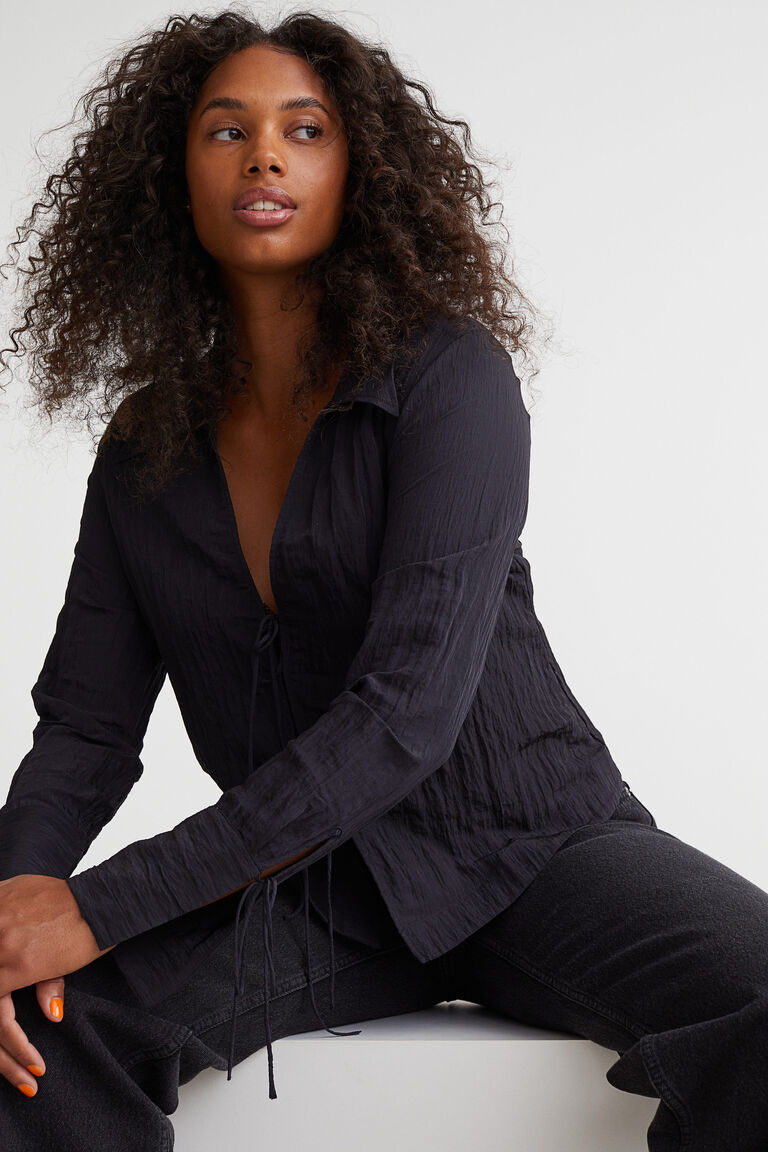Soft Tie Detail Long Sleeve Knitted Blouse