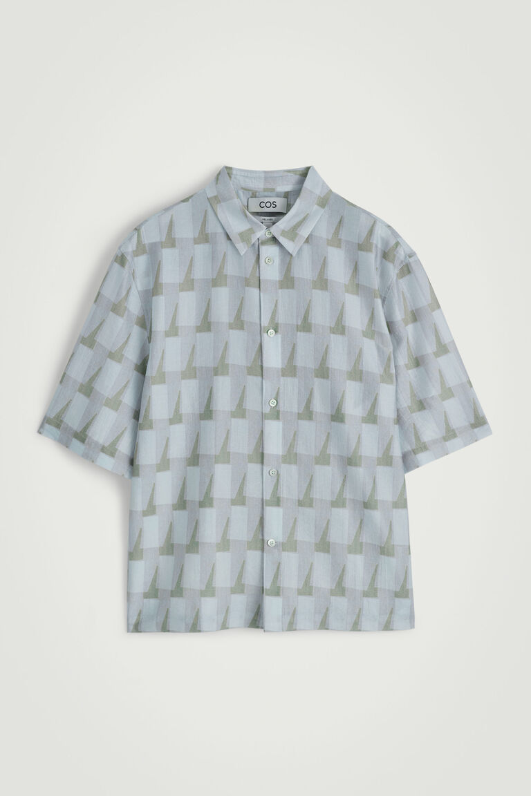 เสื้อเชิ้ตแขนสั้น พิมพ์ลายเรขาคณิต