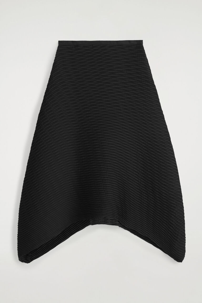 กระโปรงมิดิพลีตพองตัว