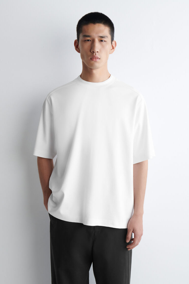 OVERSIZED INTERLOCK LAYERED-EFFECT T-SHIRT