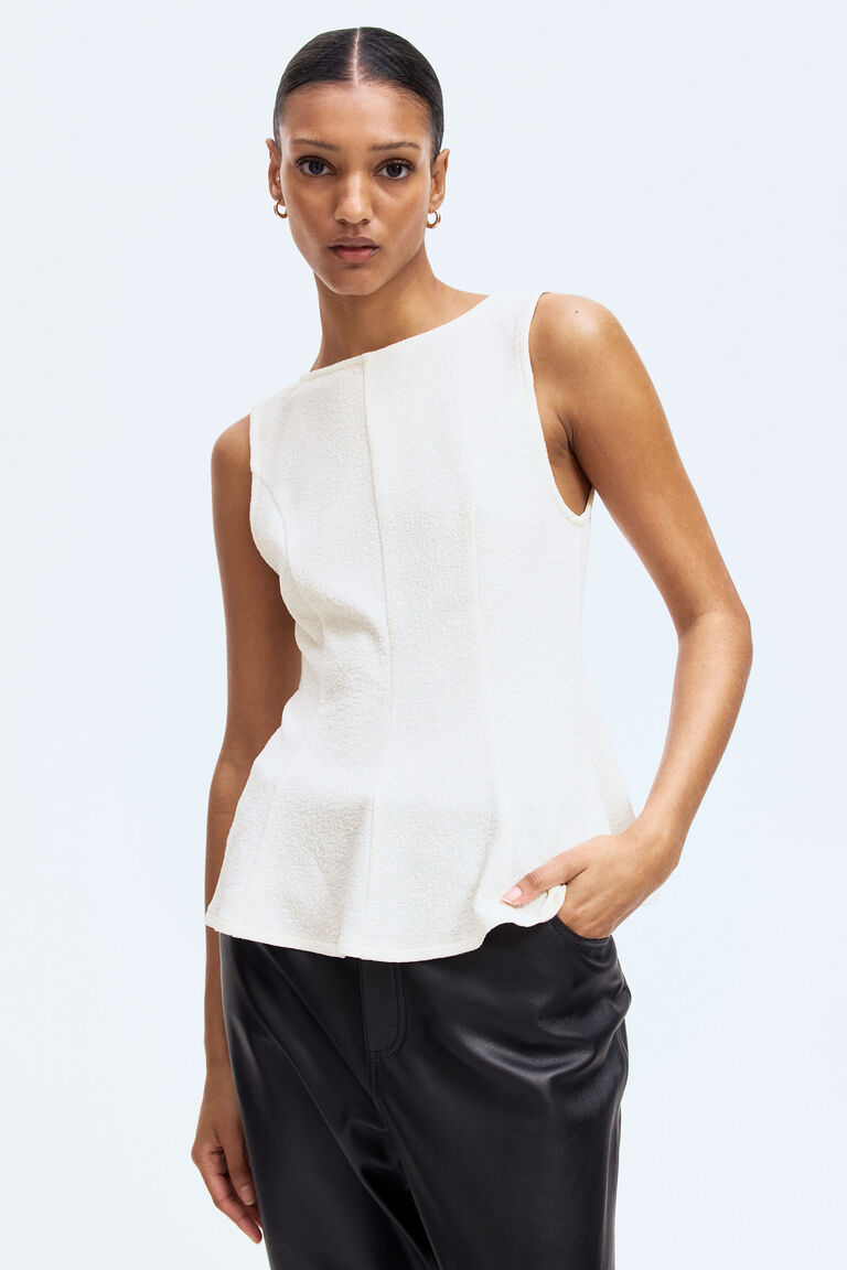 Sleeveless peplum top