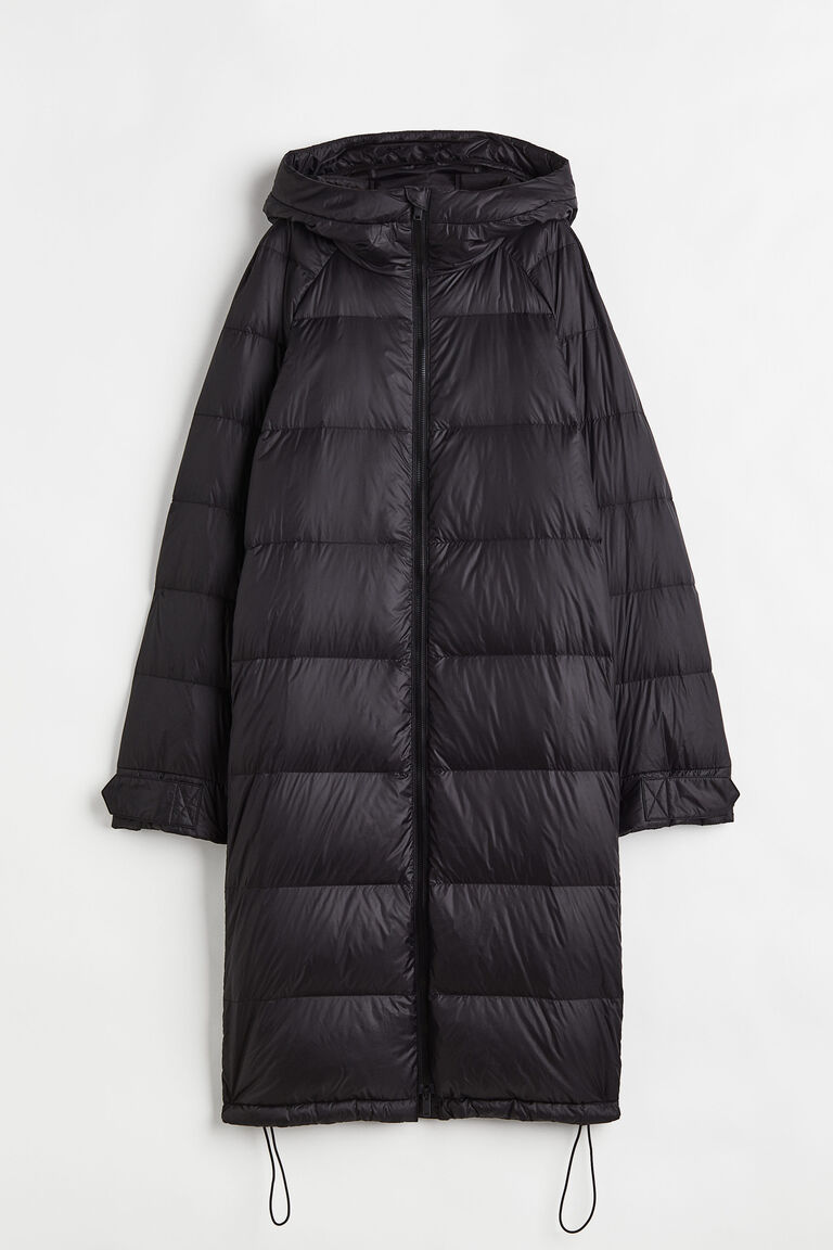 Kneelength down jacket