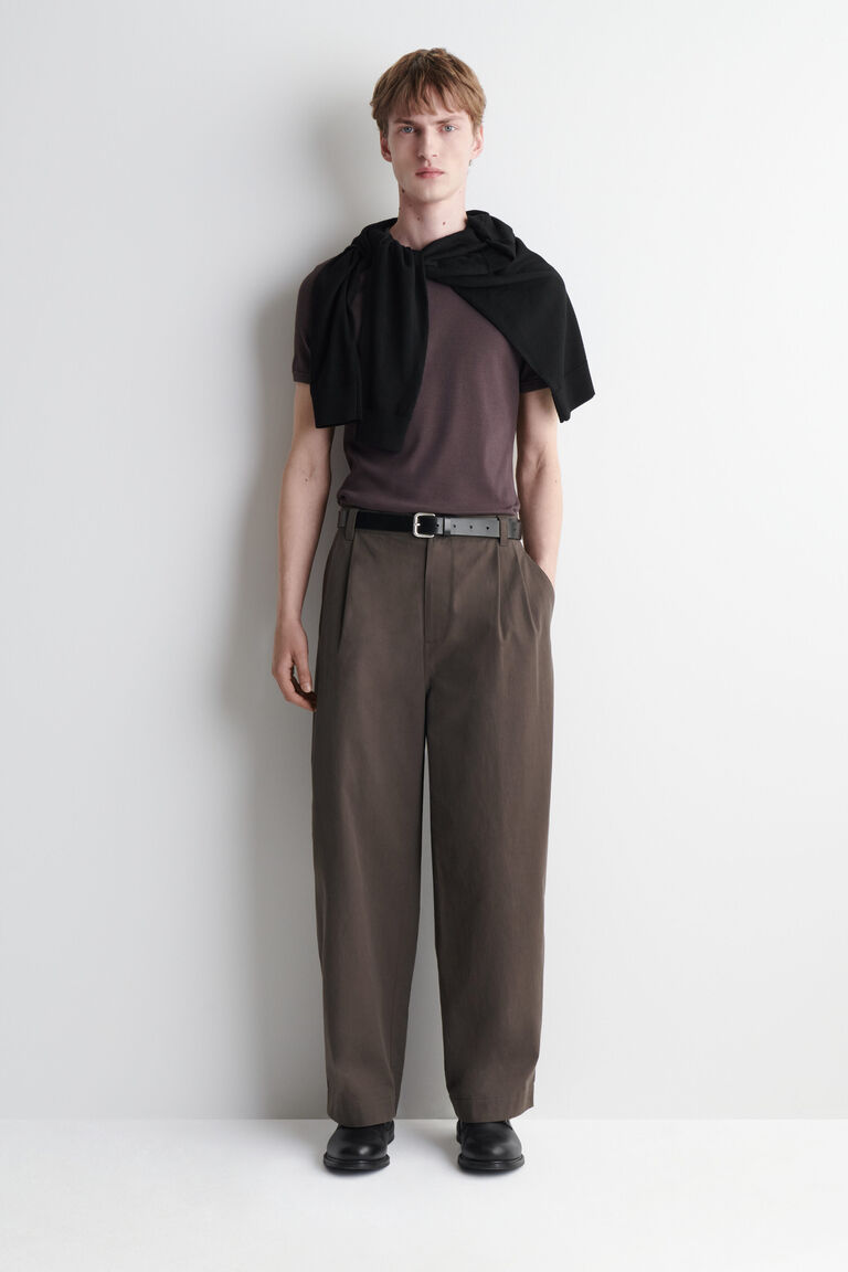 COTTON RELAXED-FIT BARREL-LEG UTILITY TROUSERS