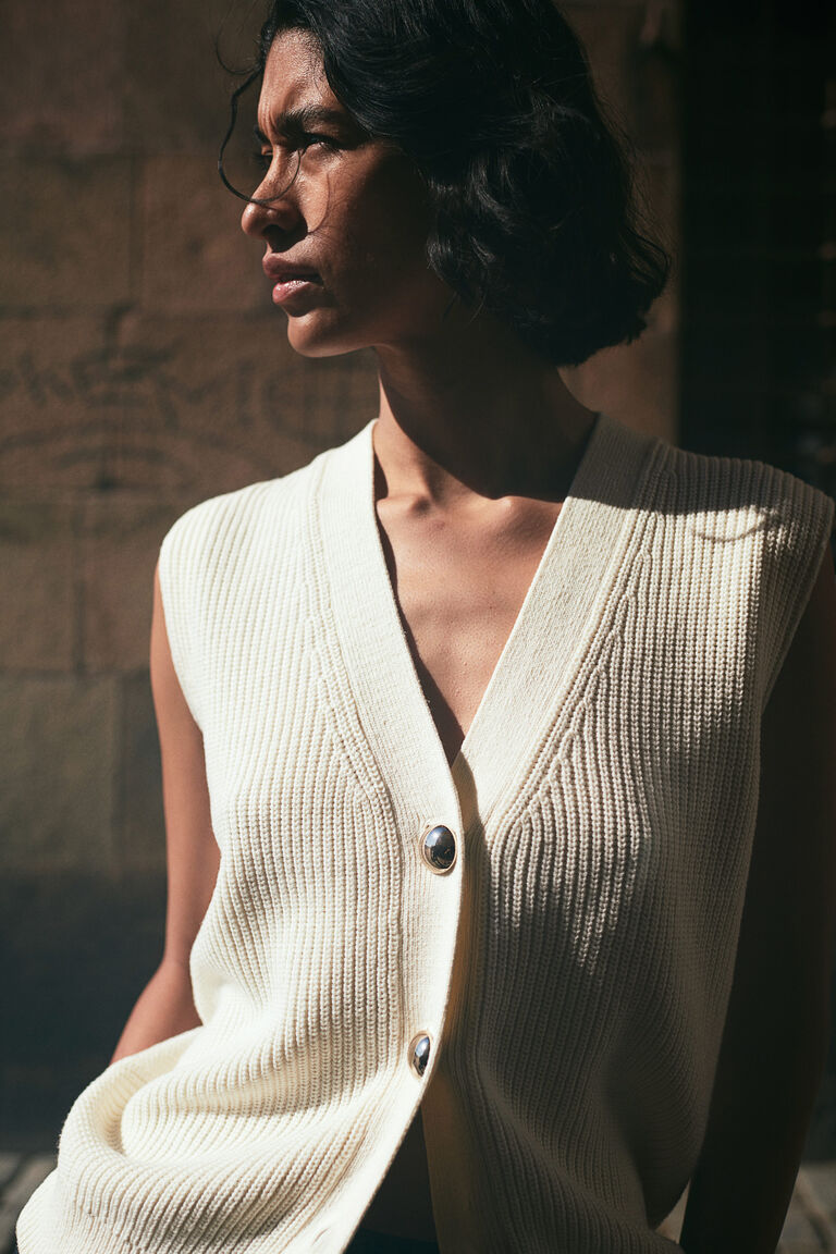 Rib-knit sweater vest