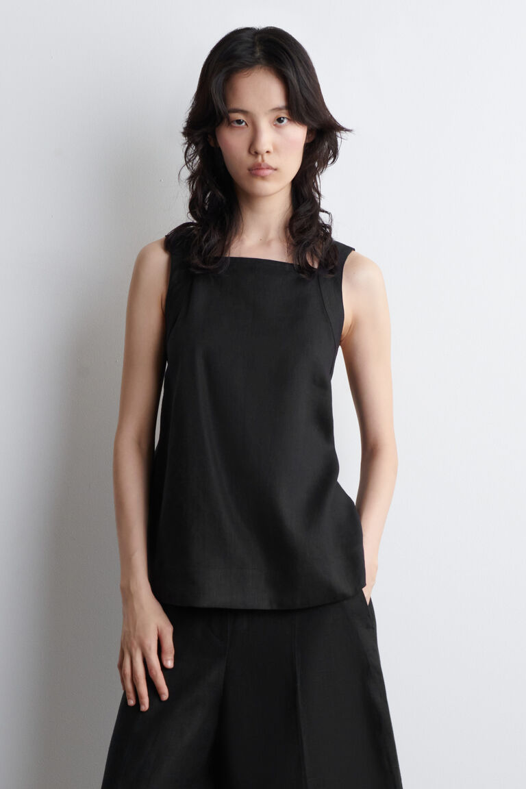TIE-BACK LINEN TOP