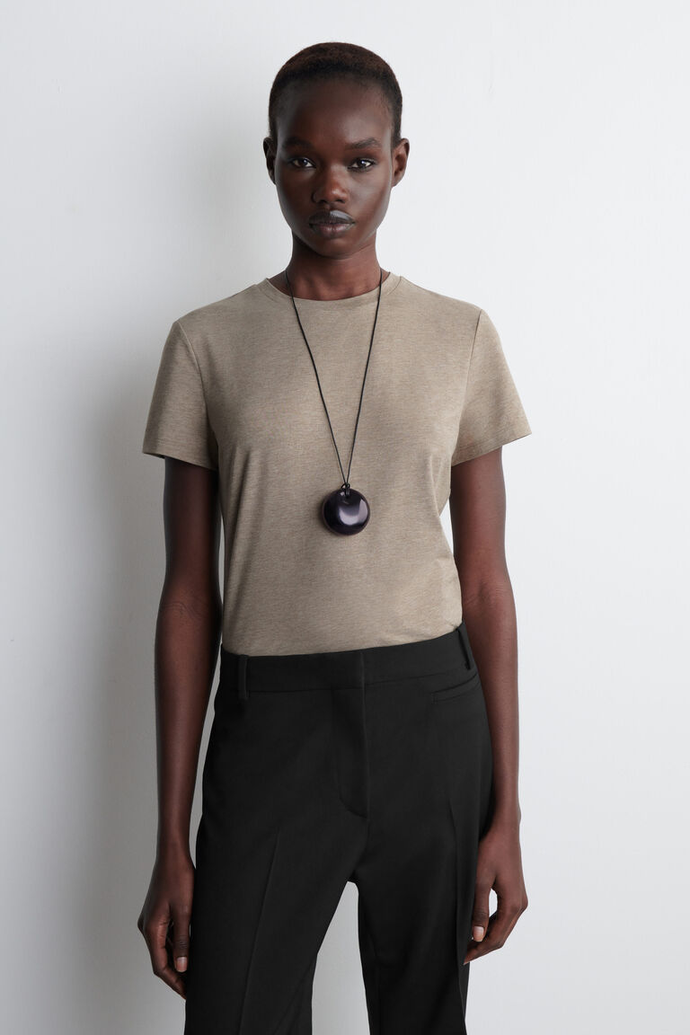 SHRUNKEN T-SHIRT