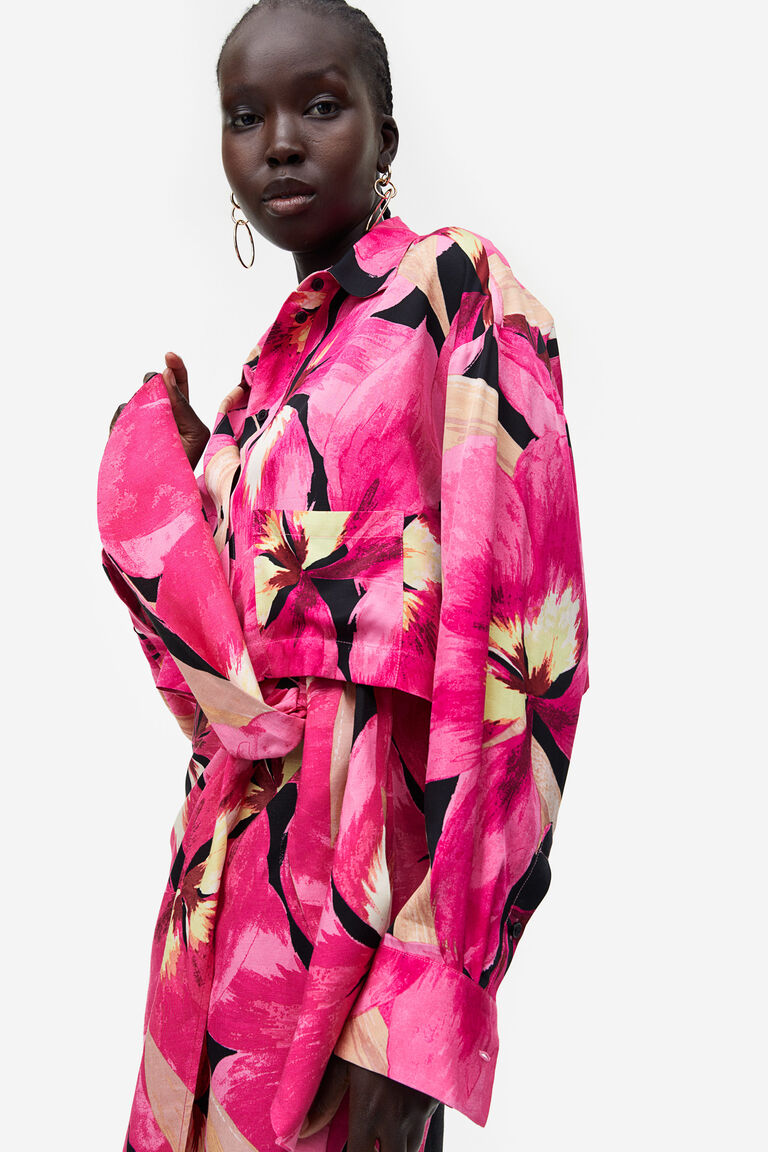 todayful Crape Satin Shirts インディゴ Tall Satin Printed Woven Shirt | Karen Millen