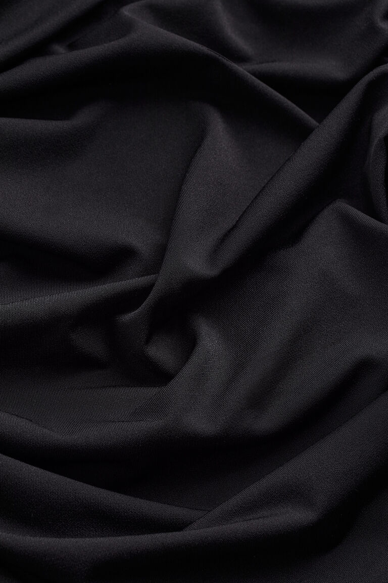 Black Off Shoulder Ruched Drape Top – Roslyn
