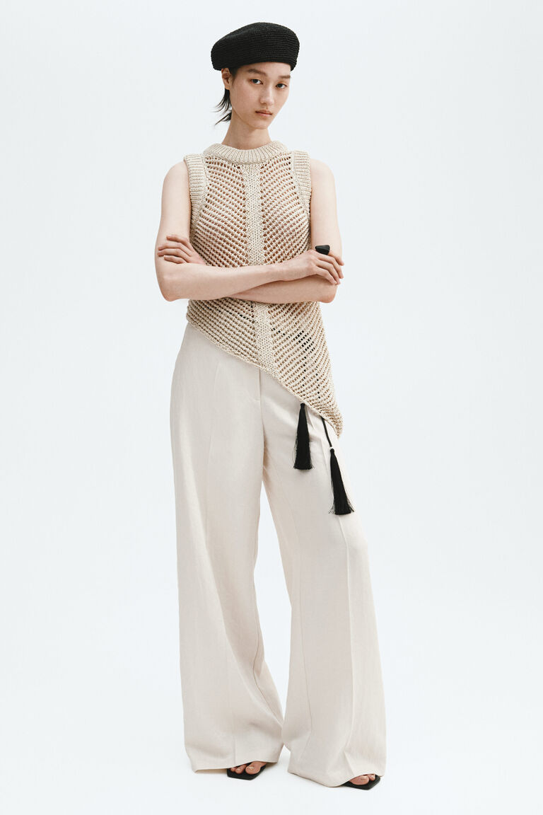 Wide tailored trousers