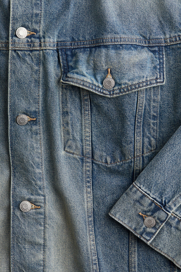 Oversized denim jacket