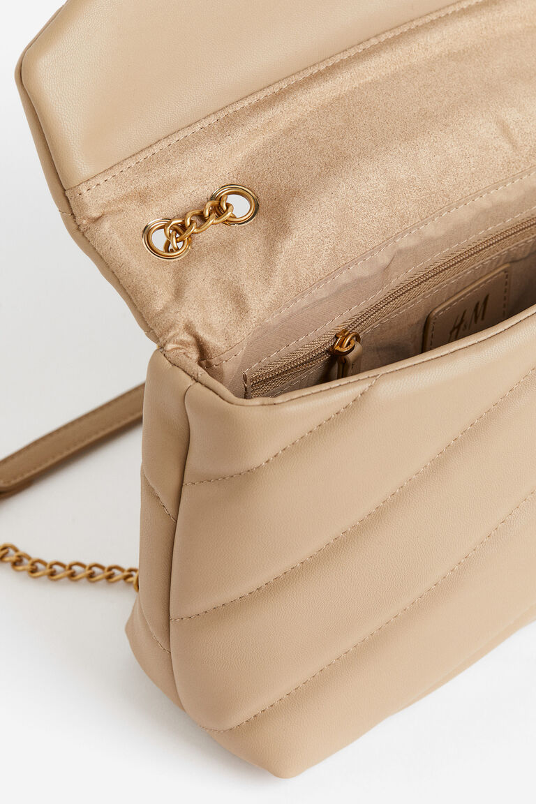 Quilted shoulder bag