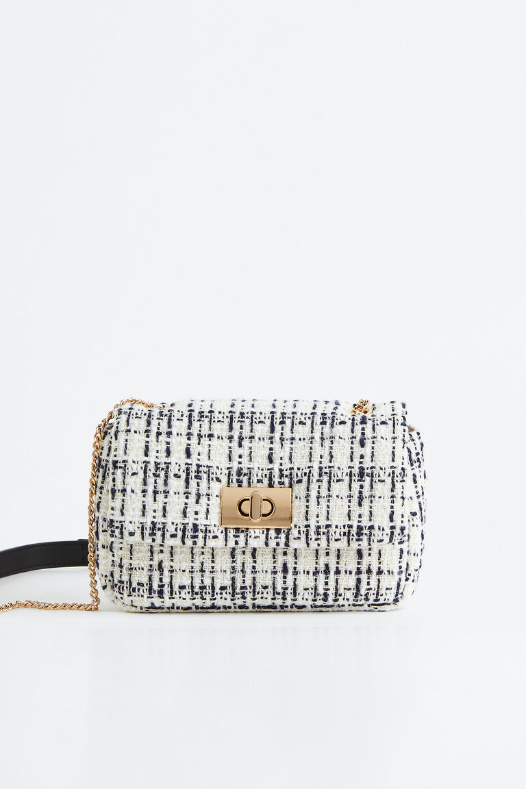 Textured shoulder bag