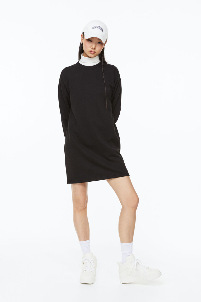 Sweatshirt dress
