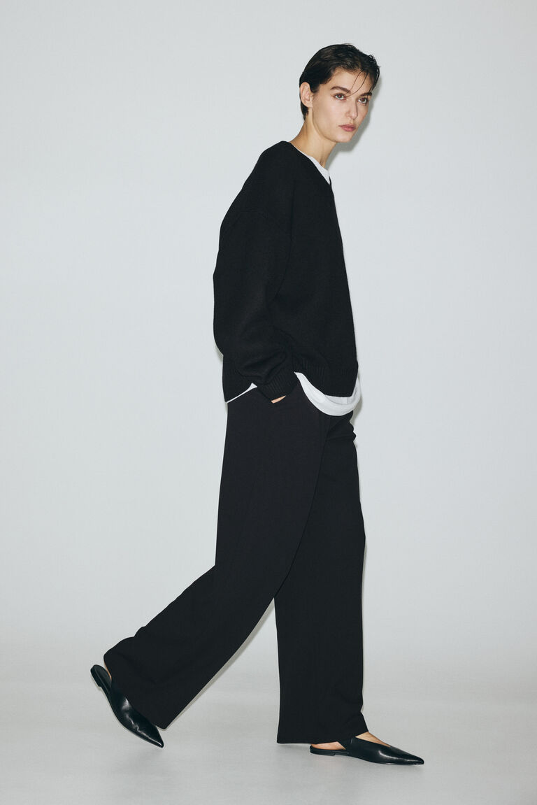 Wide trousers