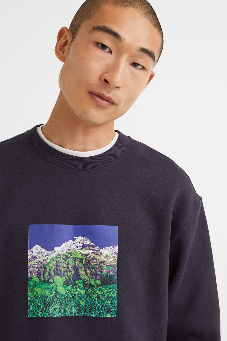 Relaxed Hooded Sweatshirt