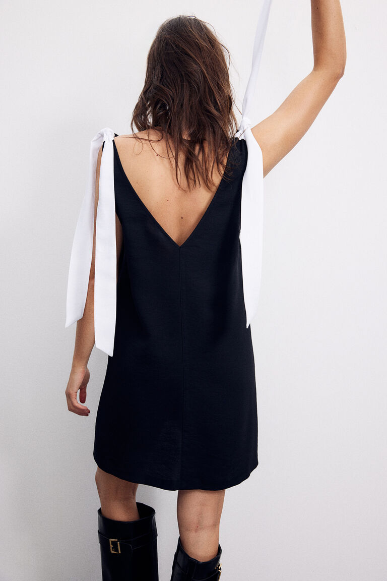 tie front a line dress