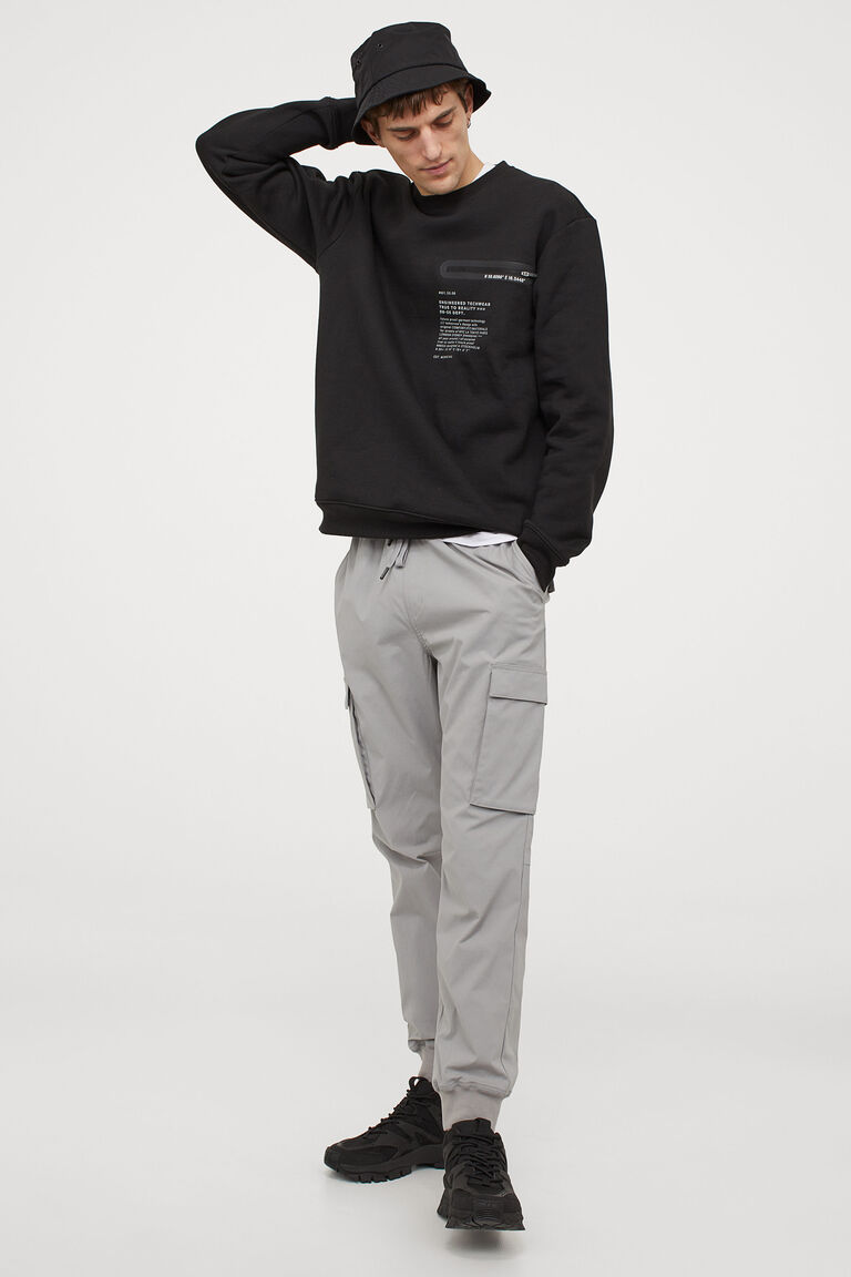 Slim Fit Cargo joggers