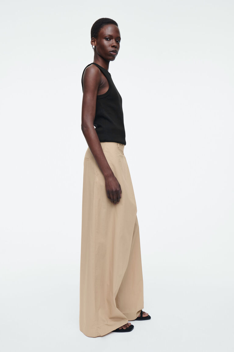 L'Or asymmetry wrap pants（beige） ASYMMETRIC WRAP PANTS - BEIGE | COS