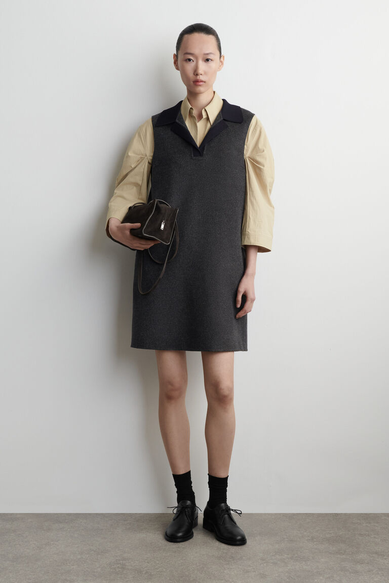 NO RETURN & EXCHANGE - เดรสโปโลผ้าวูลสองหน้า