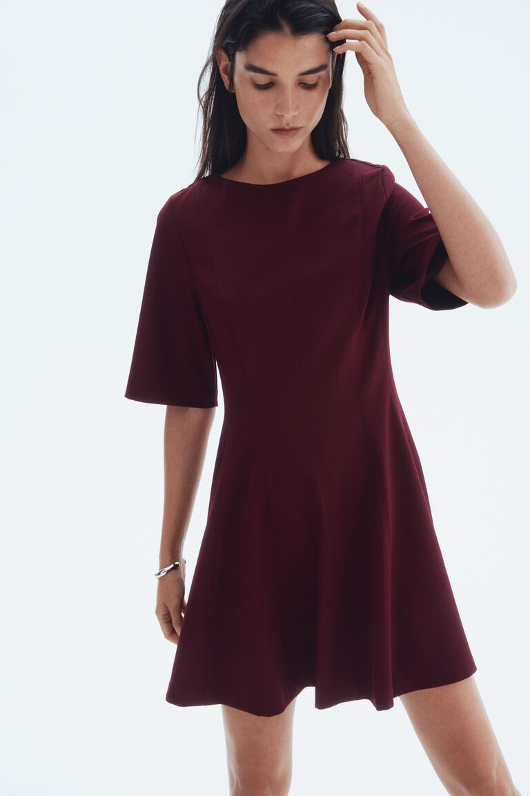 Yevel's Dress main image 1