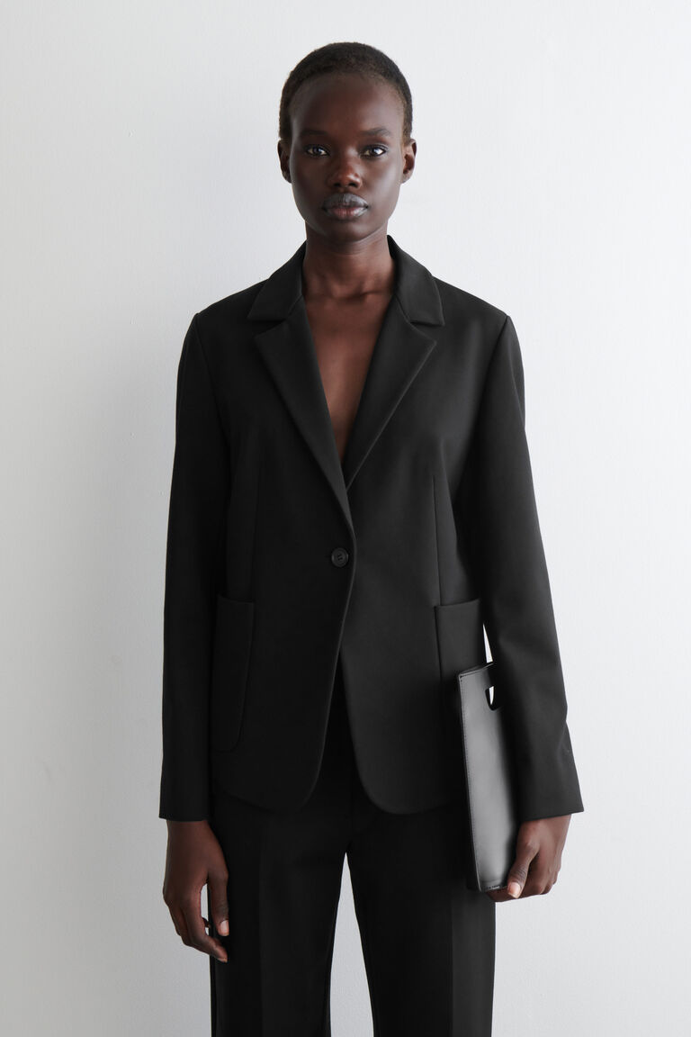 SLIM SINGLE-BREASTED BLAZER