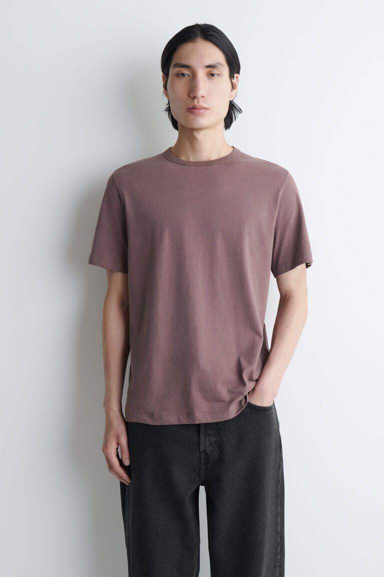 เสื้อยืดผ้าฝ้ายสัมผัสนุ่มน้ำหนักเบา