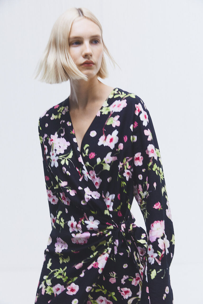 Tie-detail wrap dress