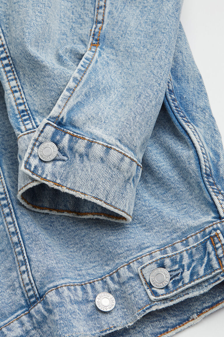 Oversized denim jacket
