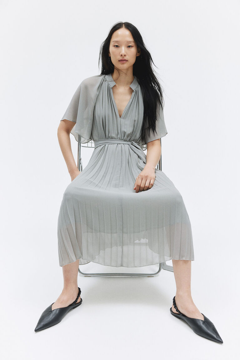 Pleated tie-belt dress
