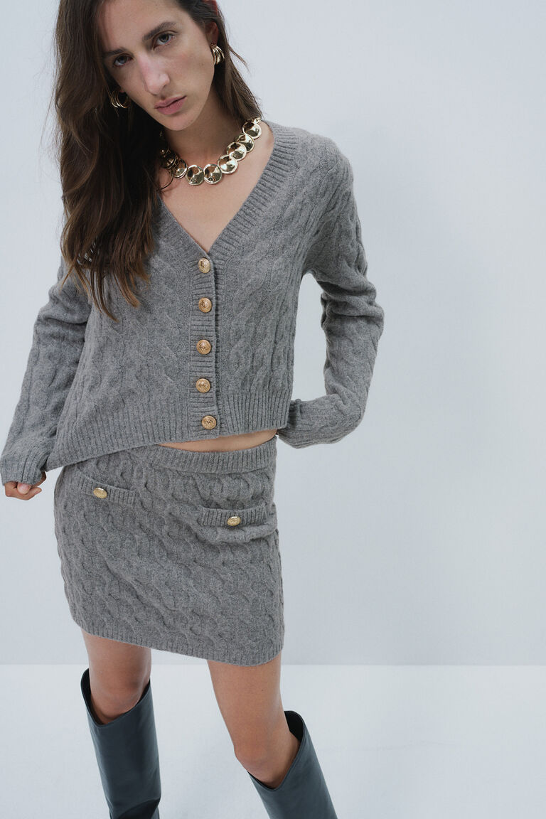 Cable-knit cardigan
