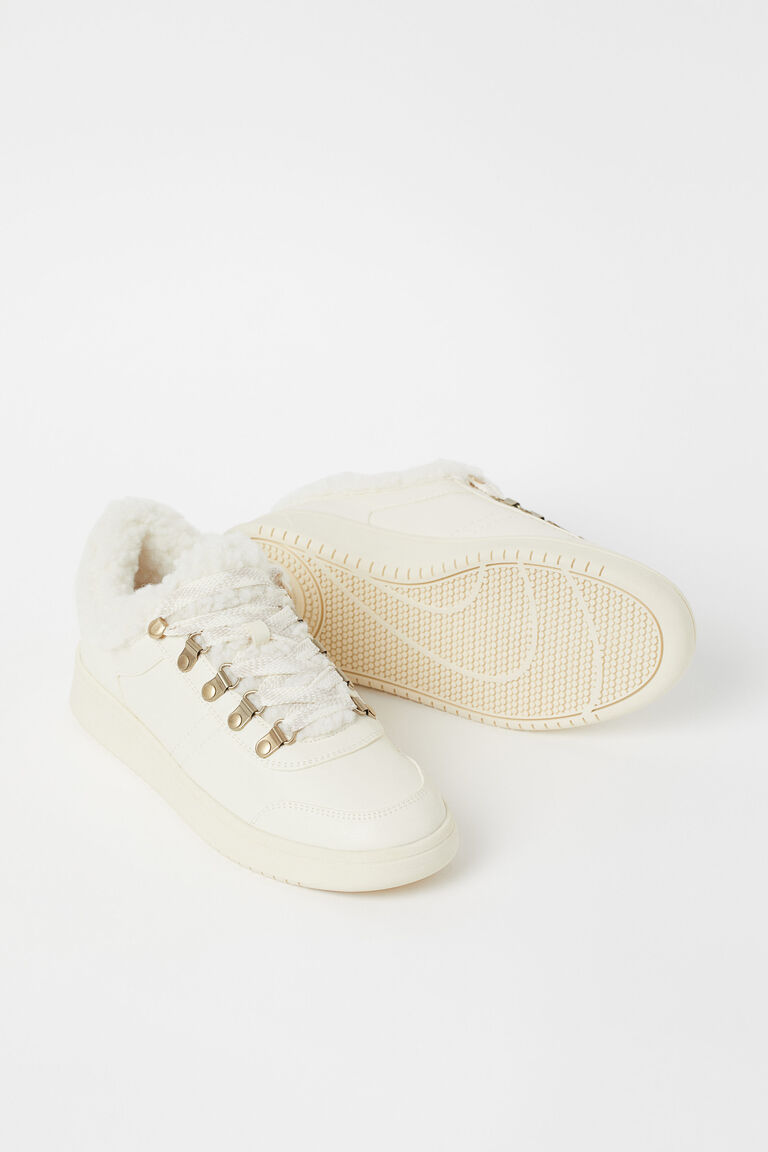 Sheepskin lined trainers Clearance
