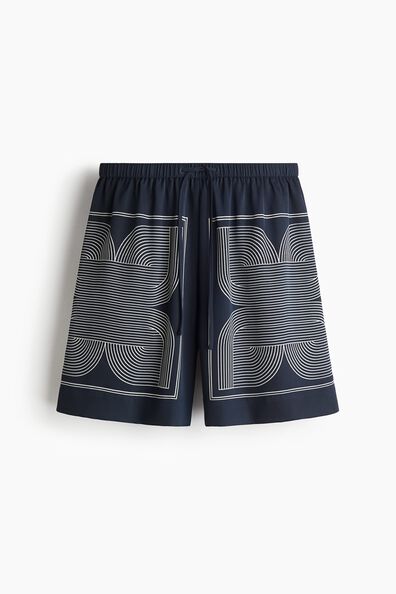 Drawstring twill shorts