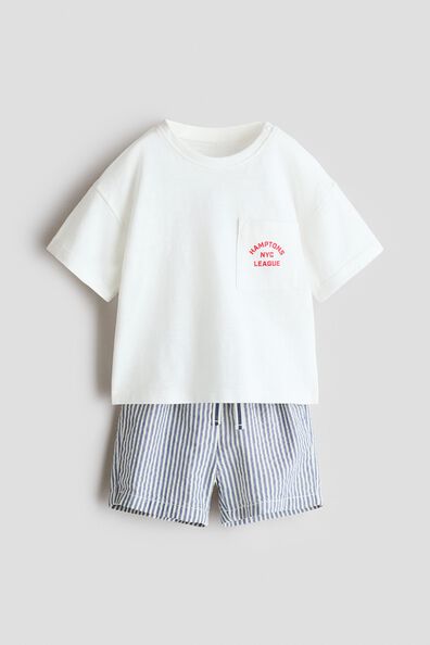 2-piece T-shirt and shorts set