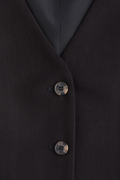Чёрный